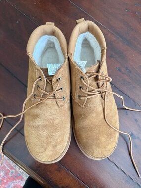 Koolaburra Women’s Chukka Boots